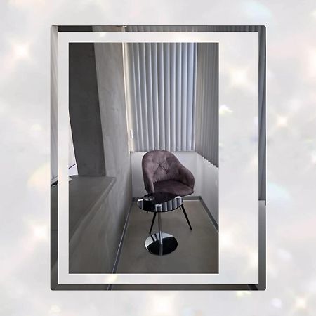 Studio Lux, Elegant & Confortabil Braşov Buitenkant foto